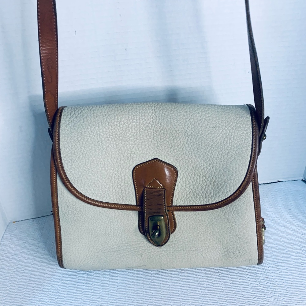 Vintage All Weather Leather Dooney & Bourke Purse/handbag Tan Normal Wear